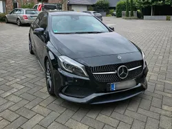 Schwarz Gebraucht 2017 Mercedes A200 AMG line Limousine | 16.500 € (Etwas zu teuer)