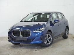 Blau Gebraucht 2025 BMW 220 Active Tourer Van / Kleinbus | 30.980 € (Guter Preis)