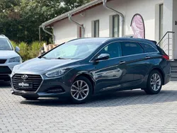 Grau Gebraucht 2017 Hyundai i40 Trend Kombi | 11.540 € (Guter Preis)