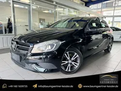 Kosmosschwarz metalliclack Gebraucht 2013 Mercedes A180 Style Limousine | 15.490 € (Fairer Preis)