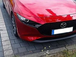 Rot Gebraucht 2019 Mazda 3 Limousine | 18.500 € (Fairer Preis)
