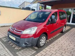 Farbe rot ardent/deckende lack Gebraucht 2009 Citroën Berlingo Advance Van / Kleinbus | 2.950 € (Fairer Preis)