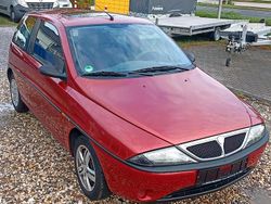 Rot Gebraucht 1997 Lancia Ypsilon Kleinwagen | 1.250 €