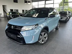 Ice grayish blue metallic / da Gebraucht 2025 Suzuki Vitara Comfort SUV | 21.470 € (Guter Preis)