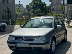 VW Golf IV