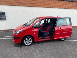 Rot Gebraucht 2005 Peugeot 1007 Kleinwagen | 4.500 €