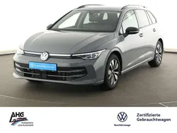 Mondsteingrau Gebraucht 2024 VW Golf VIII Goal Kombi | 31.790 € (Superpreis)