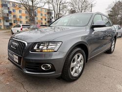 Grau Gebraucht 2012 Audi Q5 Design SUV | 12.900 € (Fairer Preis)