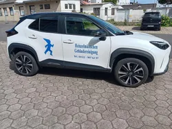 Weiß Gebraucht 2022 Toyota Yaris Cross SUV | 23.500 € (Fairer Preis)