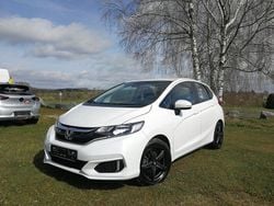 Weiß Gebraucht 2020 Honda Jazz Trend Kleinwagen | 16.500 € (Etwas zu teuer)