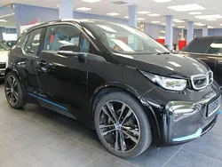 Fluid black mit akzent bmw i b Gebraucht 2022 BMW i3 Kleinwagen | 19.980 € (Guter Preis)