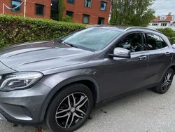 Grau Gebraucht 2016 Mercedes GLA180 SUV | 16.490 € (Fairer Preis)