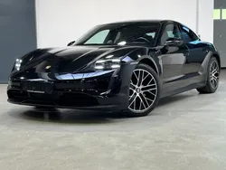 Schwarz Gebraucht 2021 Porsche Taycan Chrono Limousine | 54.990 €