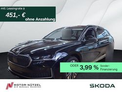 Ebony schwarz metallic Gebraucht 2025 Skoda Superb Selection Kombi | 41.930 €