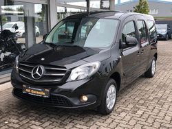 Schwarz Gebraucht 2018 Mercedes Citan 111 Edition Kombi | 17.800 € (Teuer)