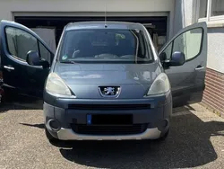 Andere außenfarben Gebraucht 2011 Peugeot Partner Van / Kleinbus | 14.500 €