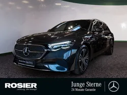 Grün / olivgruen matt Gebraucht 2024 Mercedes E450 Avantgarde Kombi | 77.790 € (Fairer Preis)