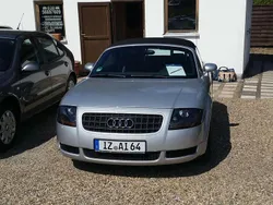Silber Gebraucht 2003 Audi TT Roadster Cabrio | 3.490 €