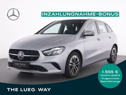 Metalliclack hightechsilber Gebraucht 2024 Mercedes B200 Progressive Van / Kleinbus | 30.885 € (Fairer Preis)