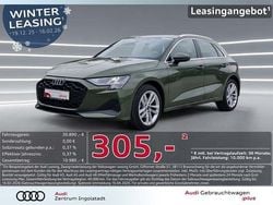 Distriktgrün metallic Gebraucht 2024 Audi A3 Ambiente Limousine | 29.890 € (Fairer Preis)
