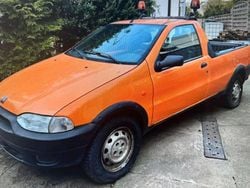 Orange Gebraucht 2002 Fiat Strada Abholung | 2.499 €