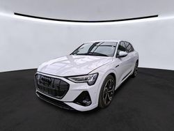 Weiß Gebraucht 2022 Audi e-tron S-Line SUV | 40.420 € (Fairer Preis)