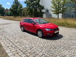 Rot Gebraucht 2020 Seat Leon ST Style Kombi | 15.999 € (Guter Preis)