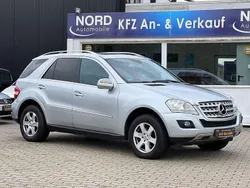 Silber Gebraucht 2009 Mercedes ML320 SUV | 8.899 € (Guter Preis)