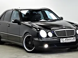 Schwarz Gebraucht 2000 Mercedes E55 AMG AMG Limousine | 27.999 €
