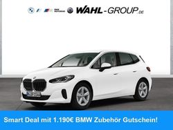 Weiß Gebraucht 2024 BMW 216 Active Tourer Efficient Dynamics Van / Kleinbus | 29.890 € (Etwas zu teuer)