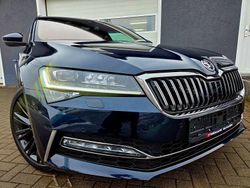 Blau Gebraucht 2023 Skoda Superb LAURIN & KLEMENT Kombi | 44.950 € (Fairer Preis)