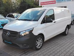 Weiß Gebraucht 2016 Mercedes Vito Van / Kleinbus | 10.450 € (Fairer Preis)