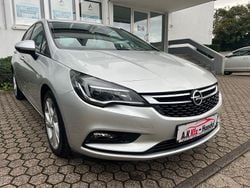 Silber Gebraucht 2017 Opel Astra Active Limousine | 9.999 € (Guter Preis)