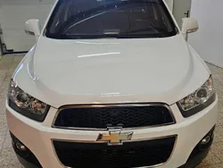 Weiß Gebraucht 2011 Chevrolet Captiva SUV | 6.999 € (Teuer)
