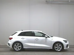 Weiss Gebraucht 2024 Audi A3 S-Line | 23.280 € (Superpreis)