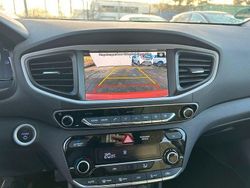 Rot Gebraucht 2018 Hyundai Ioniq Kleinwagen | 13.600 € (Guter Preis)