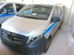 Brillantsilber Gebraucht 2020 Mercedes Vito Van / Kleinbus | 28.990 € (Teuer)