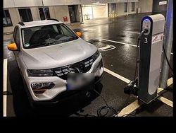 Silber Gebraucht 2022 Dacia Spring Expression Kleinwagen | 10.900 € (Fairer Preis)