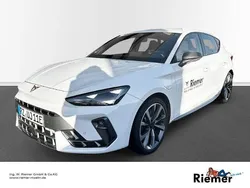 Weiss Gebraucht 2024 Cupra Leon VZ Limousine | 43.189 € (Guter Preis)