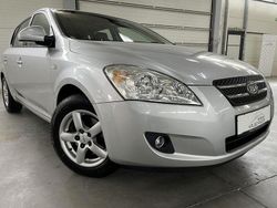 Silber Gebraucht 2007 Kia Ceed EX Kleinwagen | 6.980 € (Fairer Preis)