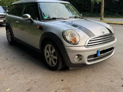 Grau Gebraucht 2008 Mini Cooper D Clubman Kombi | 3.650 € (Fairer Preis)