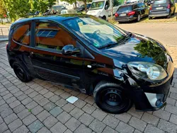 Schwarz Gebraucht 2007 Renault Twingo Dynamique Kleinwagen | 1.580 € (Fairer Preis)