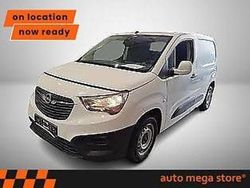 Weiß Gebraucht 2020 Opel Combo Edition Van | 8.695 € (Guter Preis)