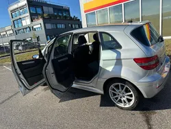 Grau Gebraucht 2005 Mercedes B200 Van / Kleinbus | 3.500 € (Fairer Preis)