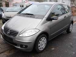 Grau Gebraucht 2007 Mercedes A170 Limousine | 2.980 € (Guter Preis)