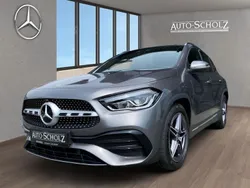 Grau Gebraucht 2022 Mercedes GLA250 AMG SUV | 39.884 € (Fairer Preis)