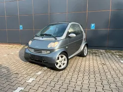 Grau Gebraucht 2001 Smart ForTwo Cabrio Cabrio | 1.499 € (Guter Preis)