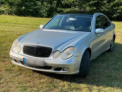 Silber Gebraucht 2003 Mercedes E320 Avantgarde Limousine | 4.700 €