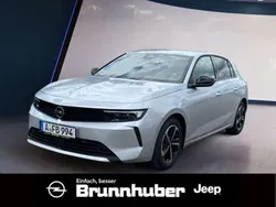 Silber Gebraucht 2025 Opel Astra Edition Limousine | 25.990 € (Guter Preis)