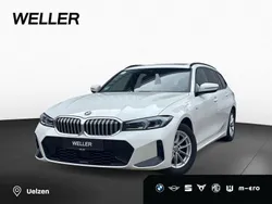 Alpinweiss iii (weiß) Gebraucht 2024 BMW 320 M Sport Kombi | 37.850 € (Guter Preis)